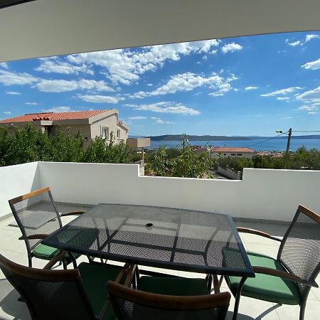 Apartman Mila Apartman Kaštela Kültér fotó