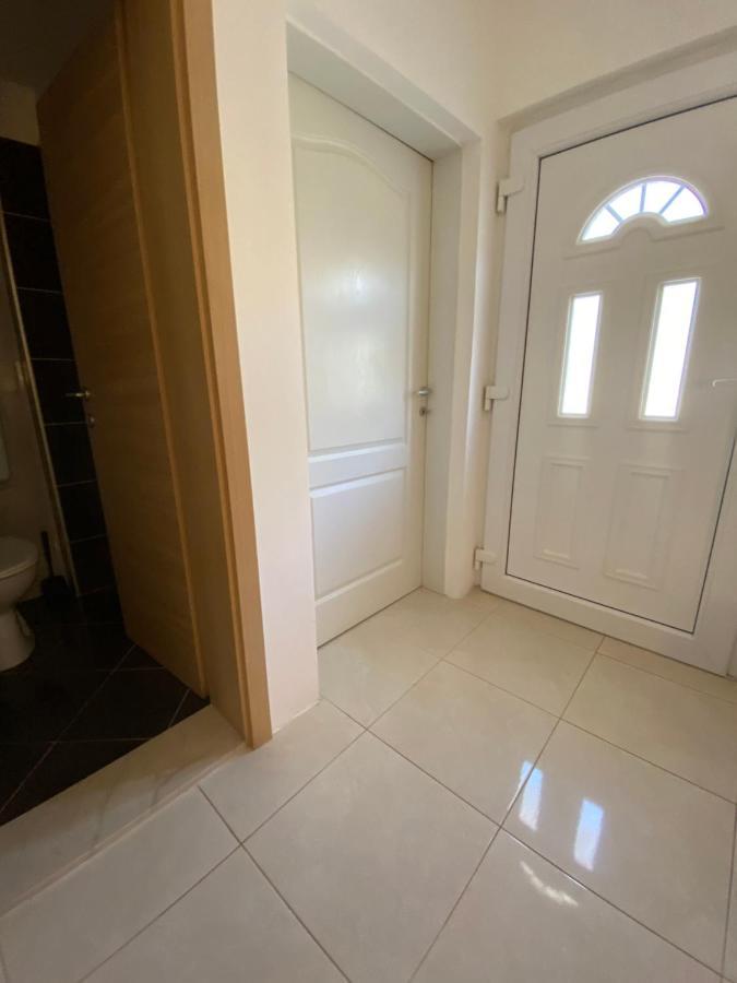 Apartman Mila Apartman Kaštela Kültér fotó